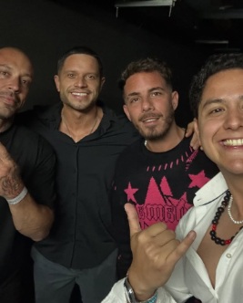 Alan junto a líderes e influenciadores