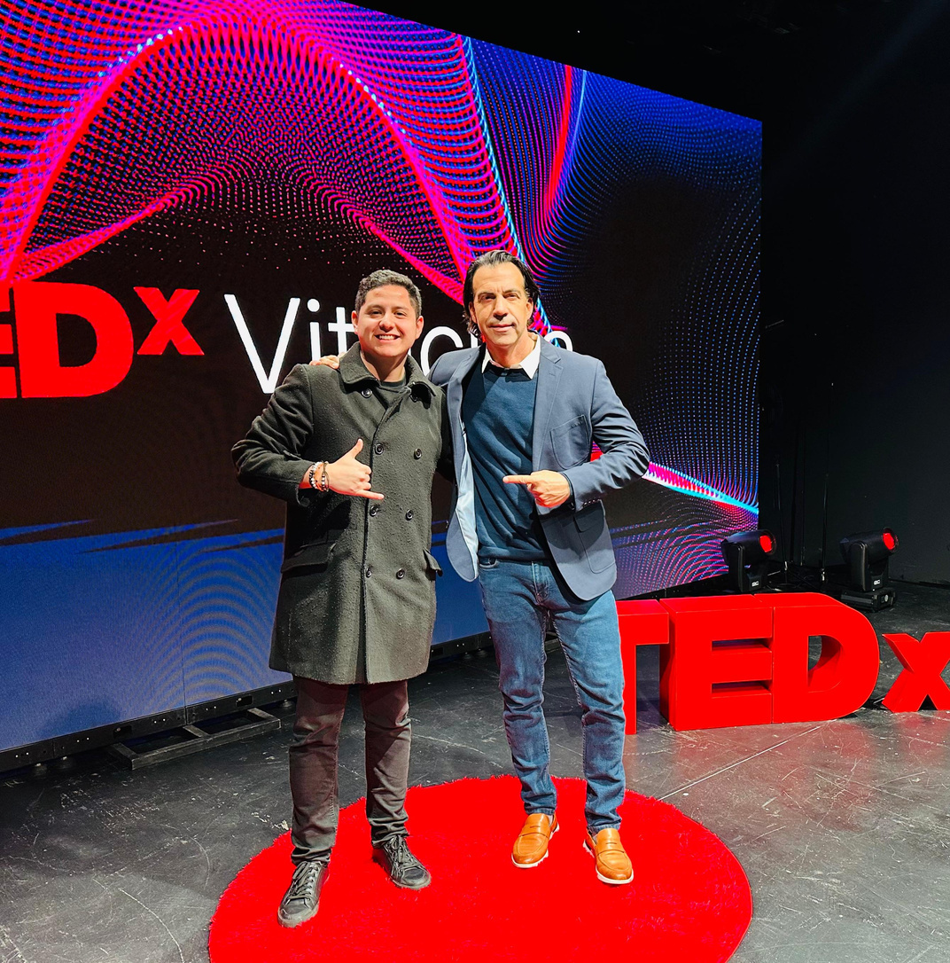 Equipo en evento TEDx